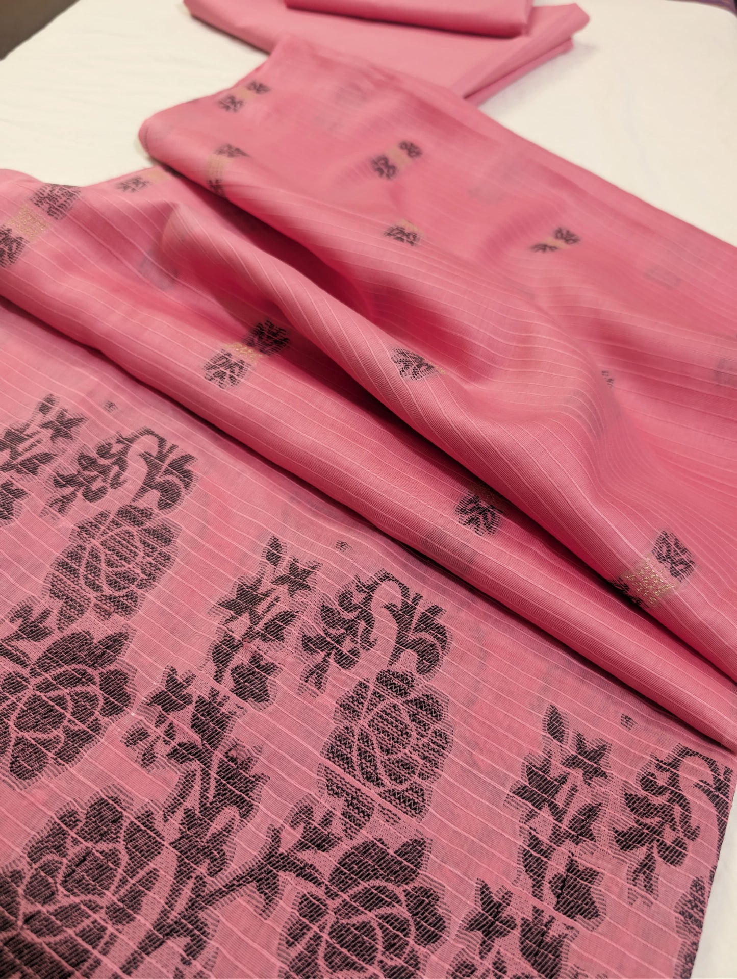 3PC SLUB DORYA LAWN WITH MULTI JACQUARD BANARSI VERY PREMIUM QUALITY LAWN DUPATA lawn 2026 premium summer collection (ROSE PINK)