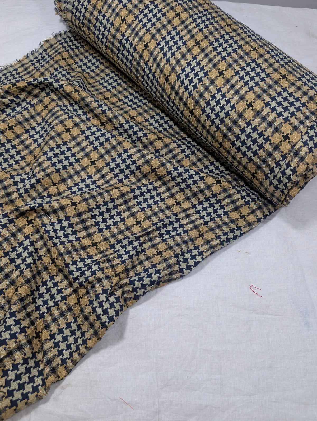 2PC 100% PURE ACRYLIC WOOL STUFF LUXURIOUS WINTER COLLECTION (WOOOSK)