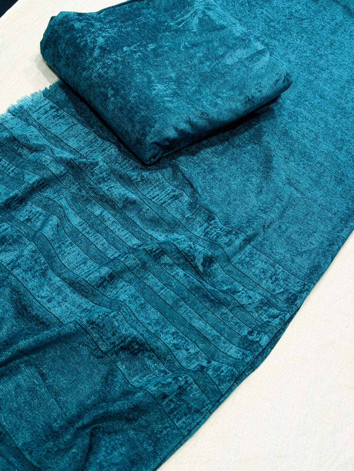 3PC SWEET LEATHER VELVET EXPORT QUALITY WINTER COLLECTION (ZINC)