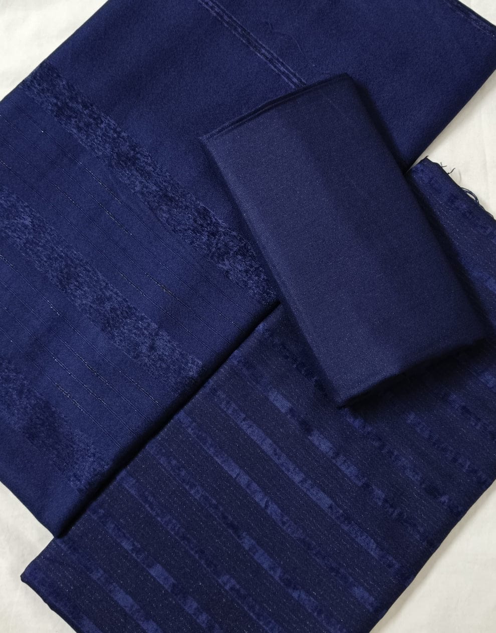 ALPINE ZARI VELVET 3PC MOST DEMANDING WINTER COLLECTION ( NEVY BLUE )