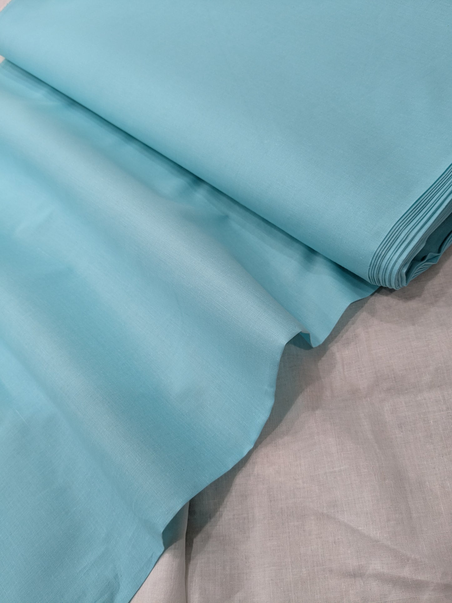 Plain Bareeza Lawn summer collection 5 metr ( OCEAN BLUE) High quality