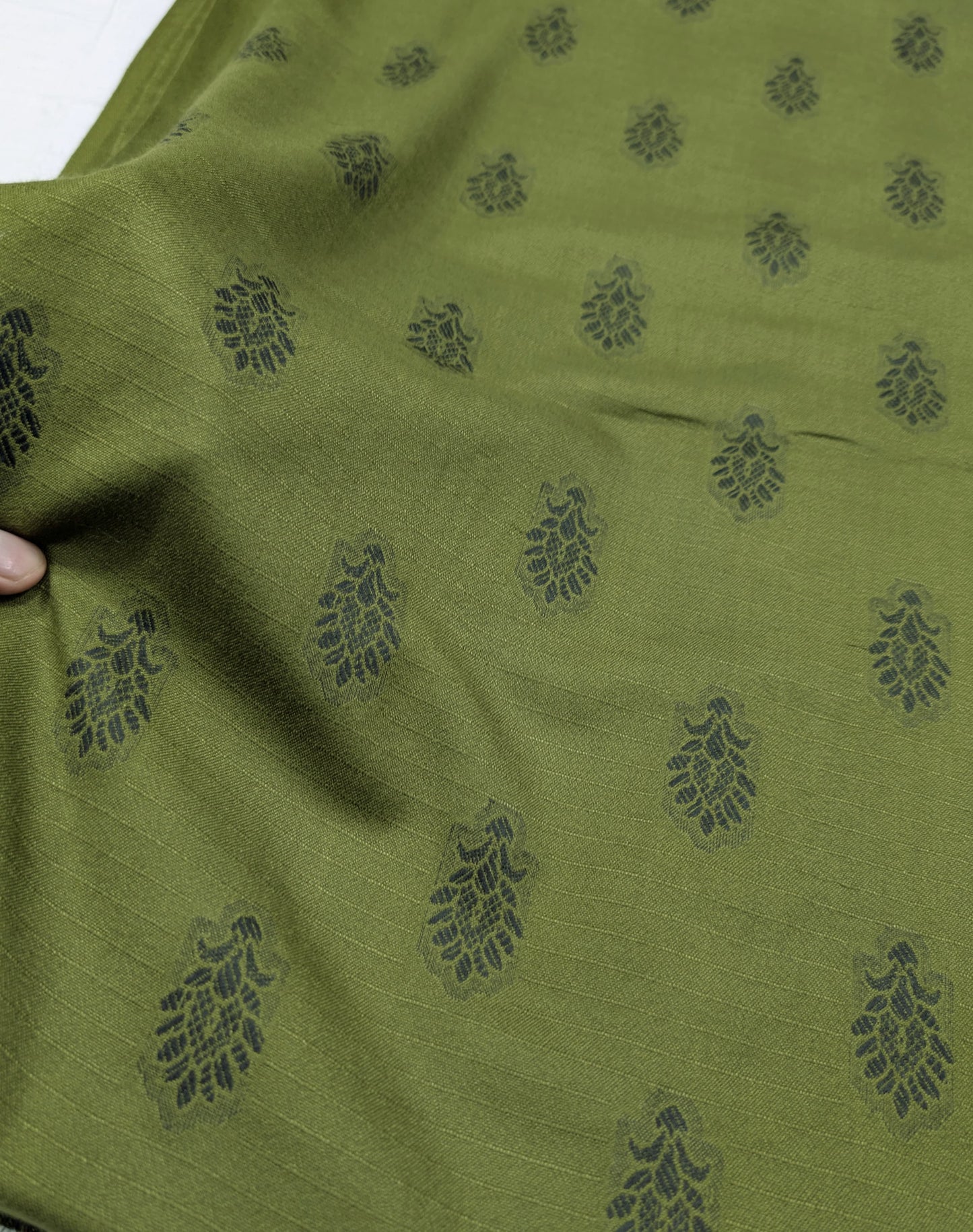 3PC MARINA MOTIF BROSHA VERY SOFT & PREMIUM QUALITY WINTER COLLECTION ( MAHNDI COLOR)