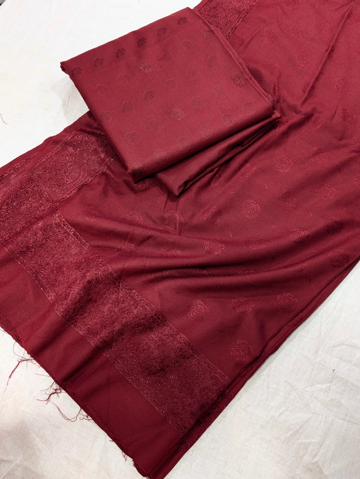 3PC KANI VELVET MARINA LUXURIOUS WINTER COLLECTION (MAHROON)