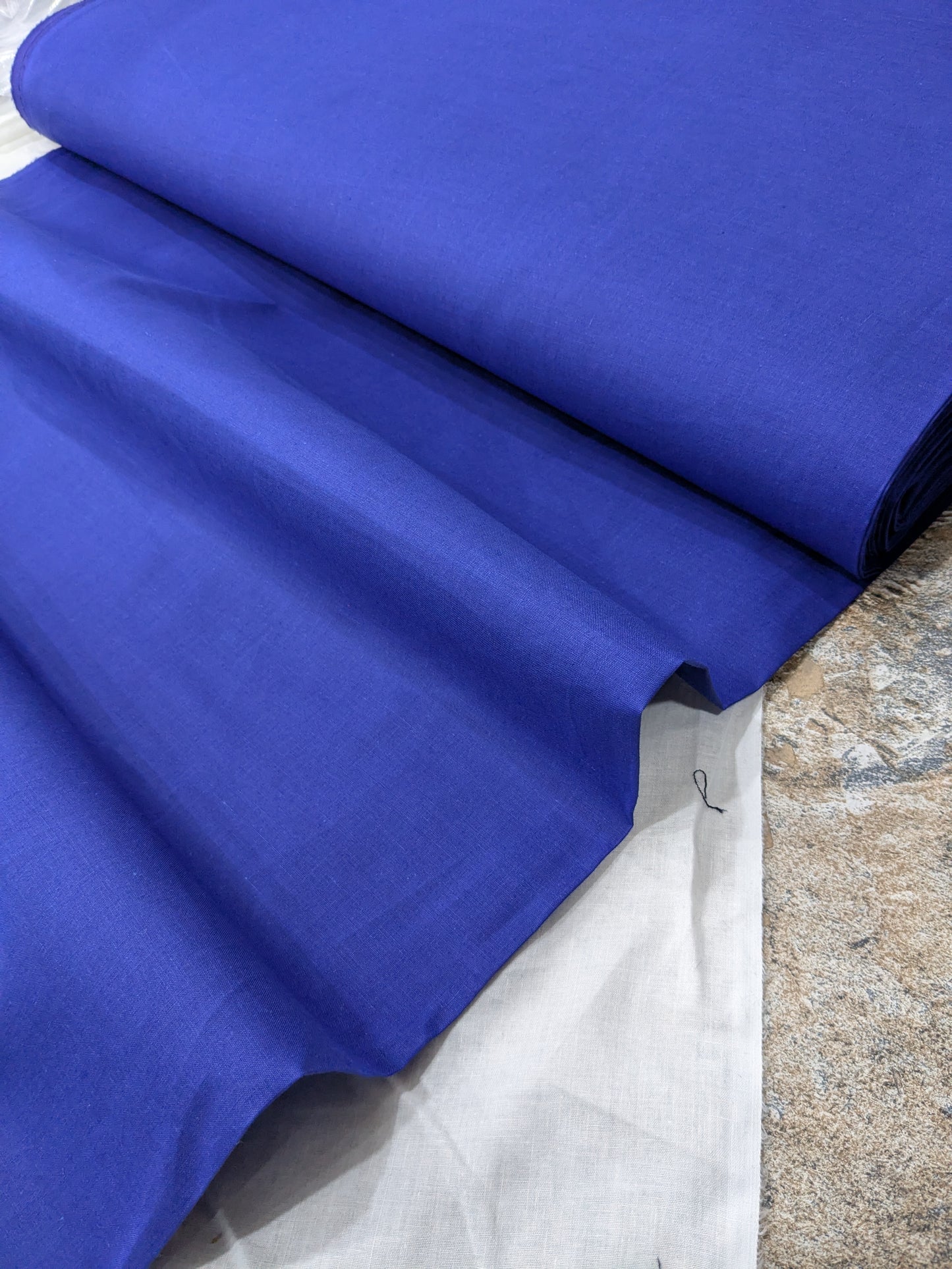 Plain Bareeza Lawn  summer collection 5 metr (ROYAL BLUE) High quality