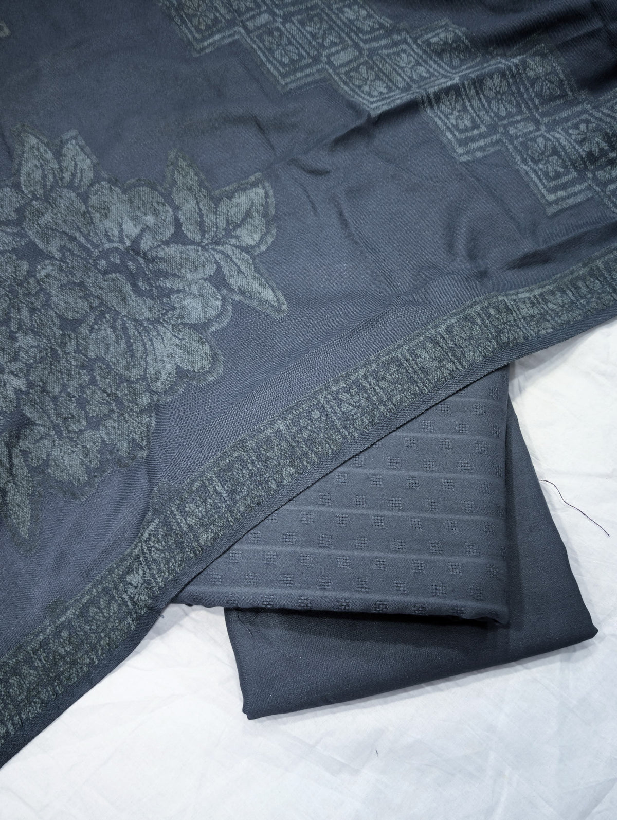 3PC MARINA SELF EMBOSSED WITH HIGH QUALITY RICH VELVET WOOL SHAWL LUXURIOUS WINTER COLLECTION (METAL GRAY)