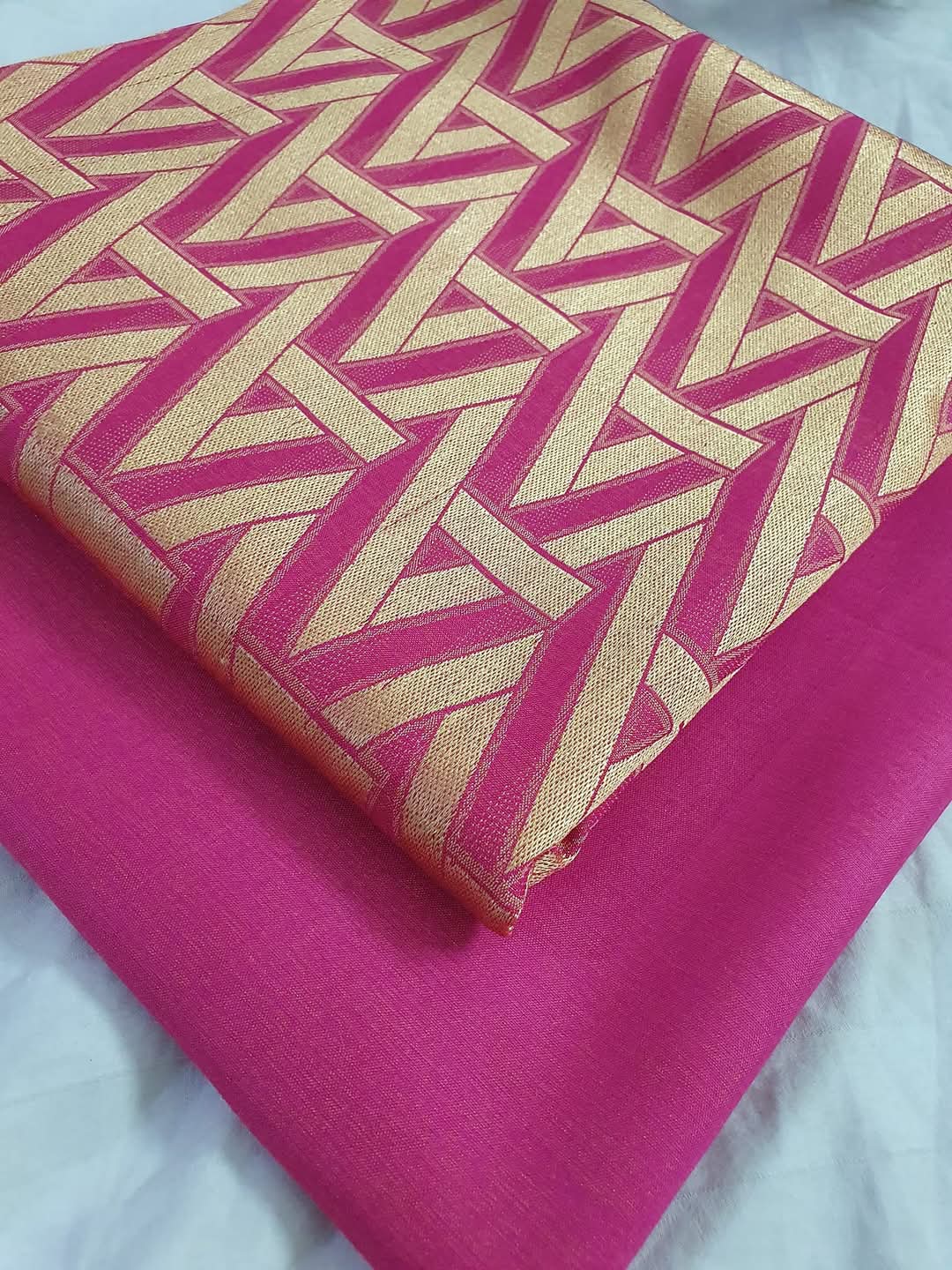 Gold Brosha jaquard 2pc ( pink)
