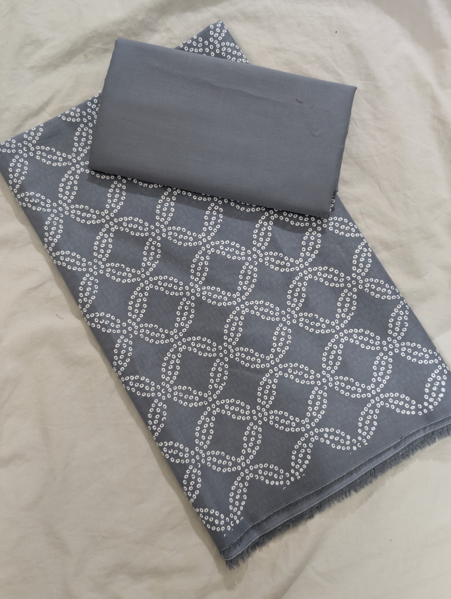 2PC MONO CHROME LAWN PRINT UNIQUE ARTICLE IN SUMMER COLLECTION 2016 ( GRAY)