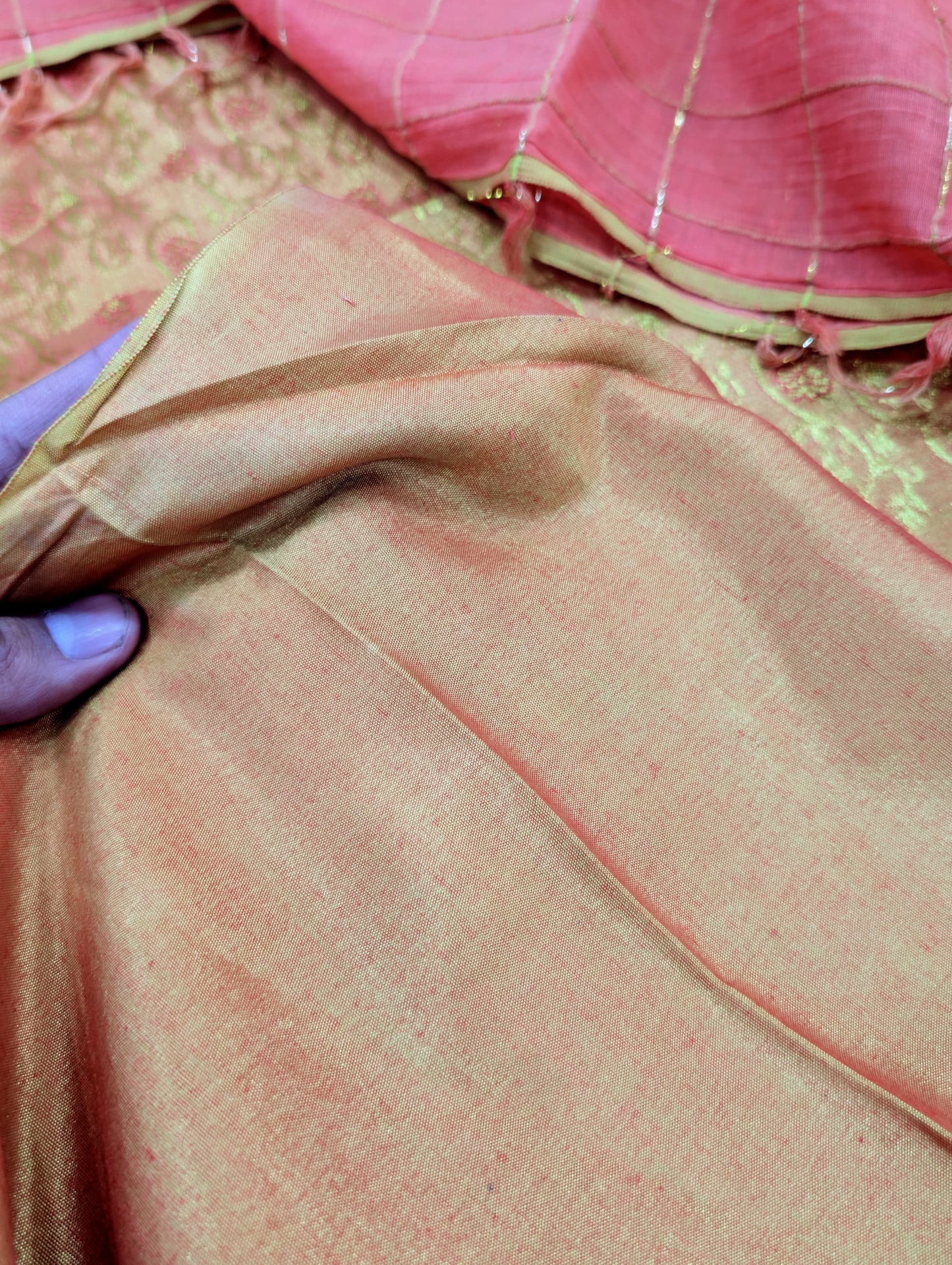 3PC SILK JAQUARD BANARSI LUXURY SUMMER COLLECTION 2026 ( MAHROON)