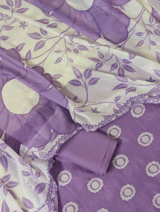 3PC CHICKEN EMBROIDERY DORYA LAWN WITH SHAFOON NET PRINTED DUPATA PREMIUM SUMMER COLLECTION 2026 ( PURPLE LILAC)