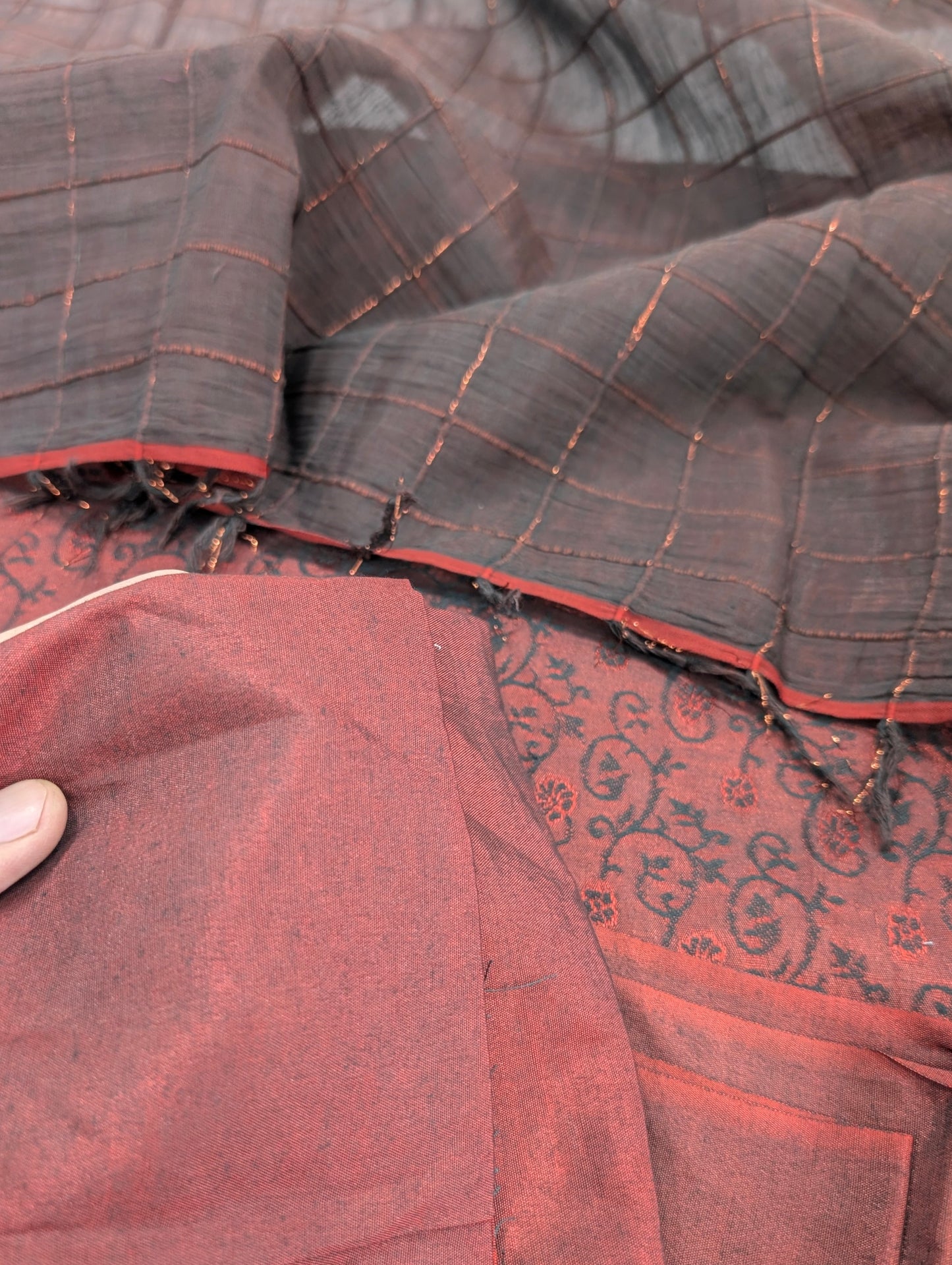 3PC SILK JAQUARD BANARSI LUXURY SUMMER COLLECTION 2026 (DARK MAHROON)