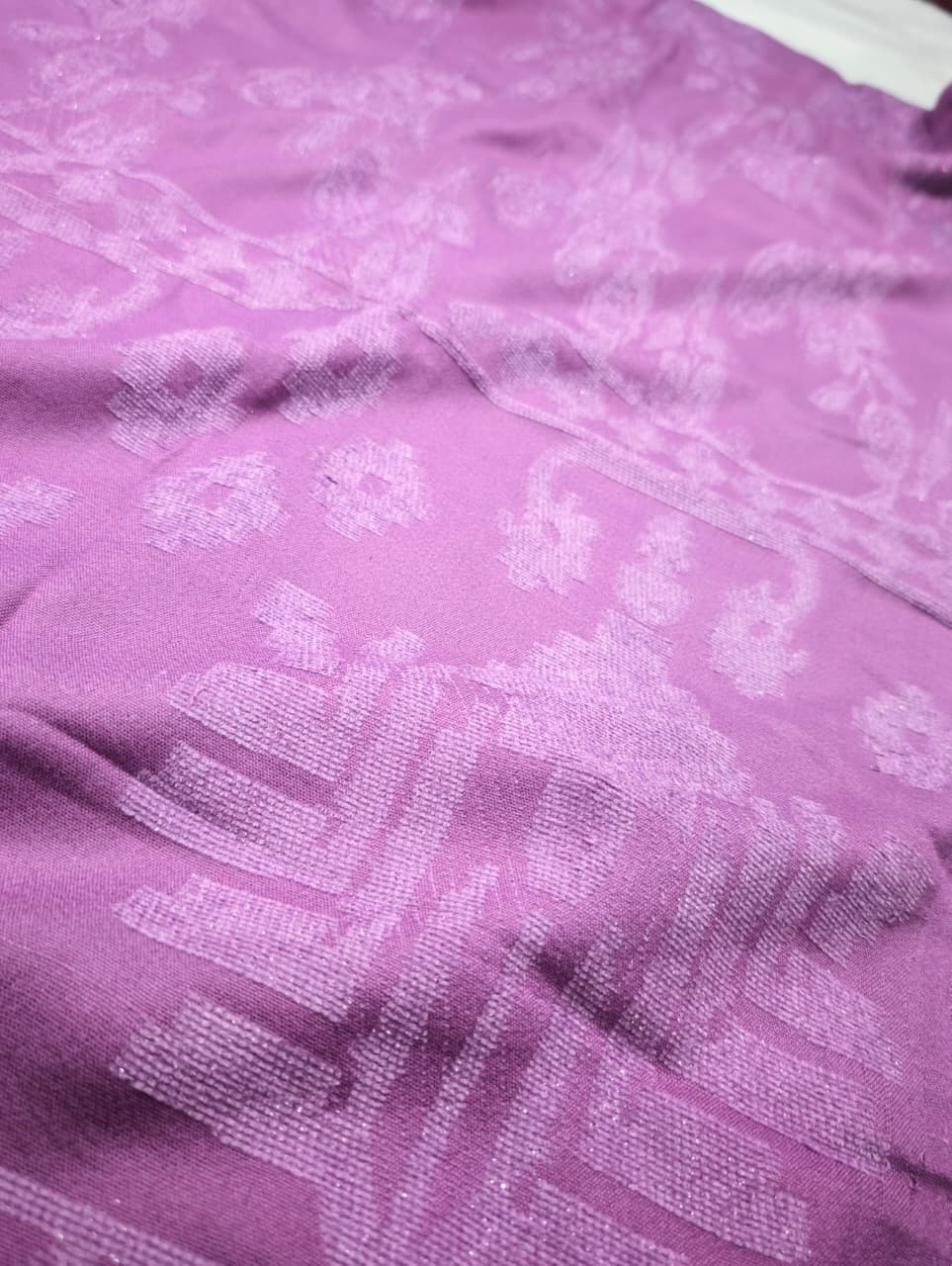 3PC PEACH WOOL VELVET WITH HIGH QUALITY CUT WORK DESIGN VELVET SHAWL EXPORT QUALITY WINTER COLLECTION (PURPLE LILAC) MOST DEMANDING COLOR