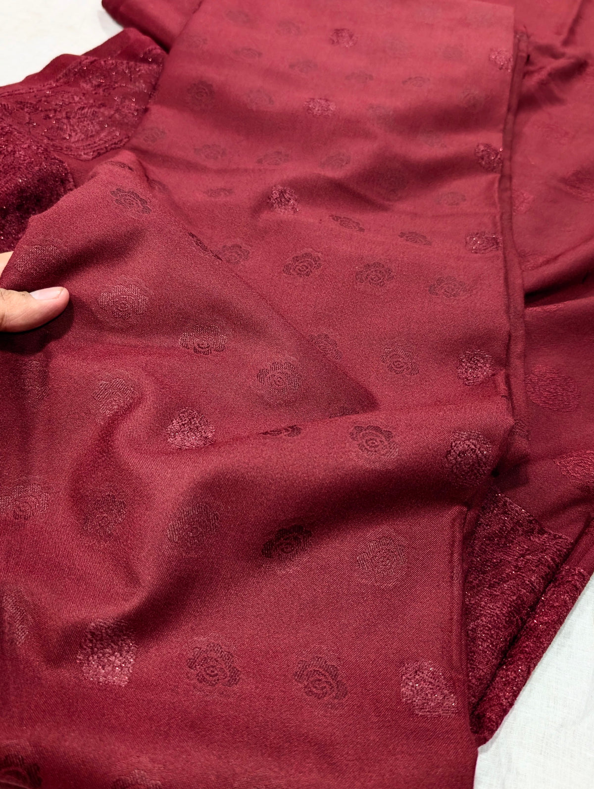 3PC KANI VELVET MARINA LUXURIOUS WINTER COLLECTION (MAHROON)