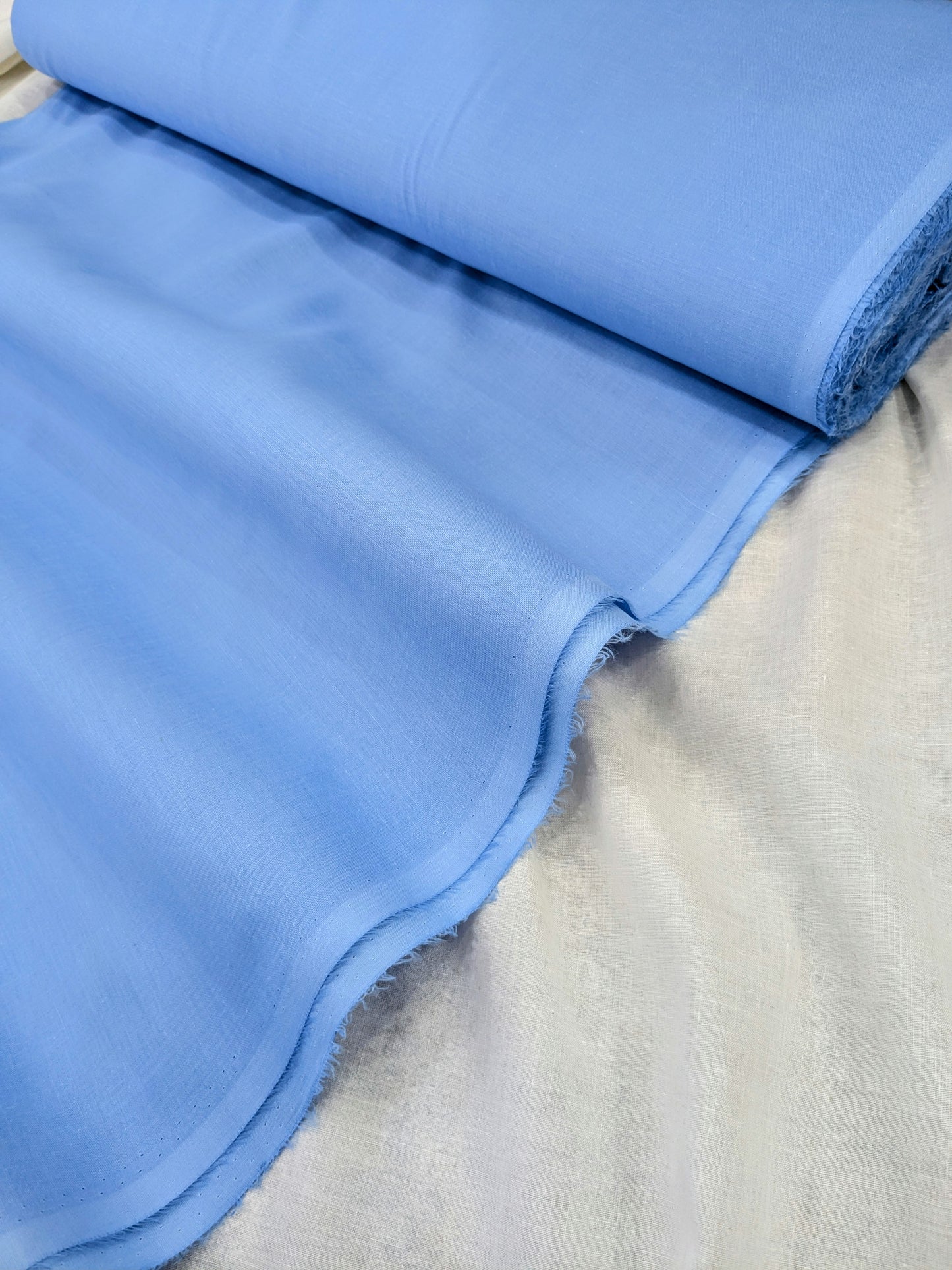 Plains bareeza Lawn  summer collection 5 metr ( SKY BLUE) High quality