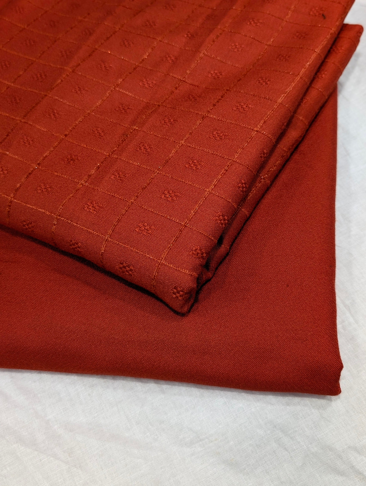 2PC MARINA SELF EMBOSSED DESIGN WITH HIGH QUALITY PLAIN MARINA TROUSER (RUST )