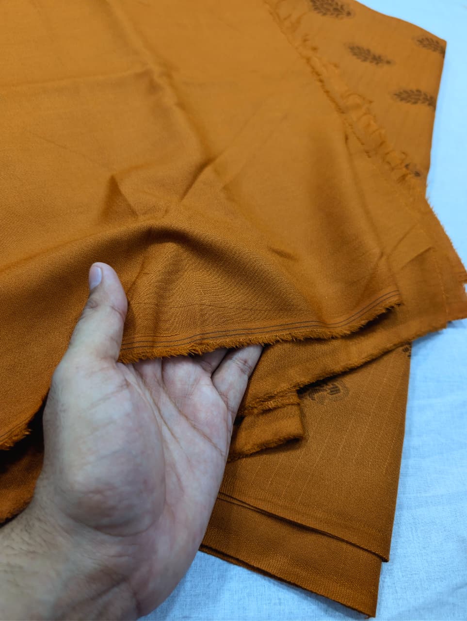 3PC MARINA MOTIF BROSHA VERY PREMIUM & MOST DEMANDING WINTER COLLECTION (RUST COLOR) HUGE CASTUMR DEMAND